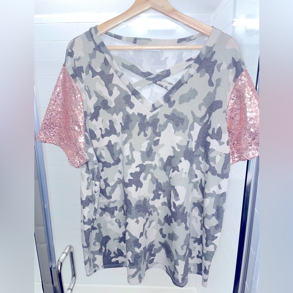 Chic Soul 1X Top. Camo, light pink sequin sleeves.